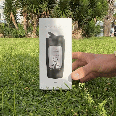 StepShake: Portable Electric Protein Shaker gif